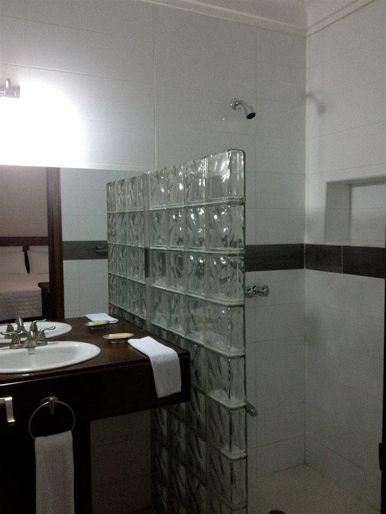 Hotel La Cretonne Les Cayes Zewnętrze zdjęcie