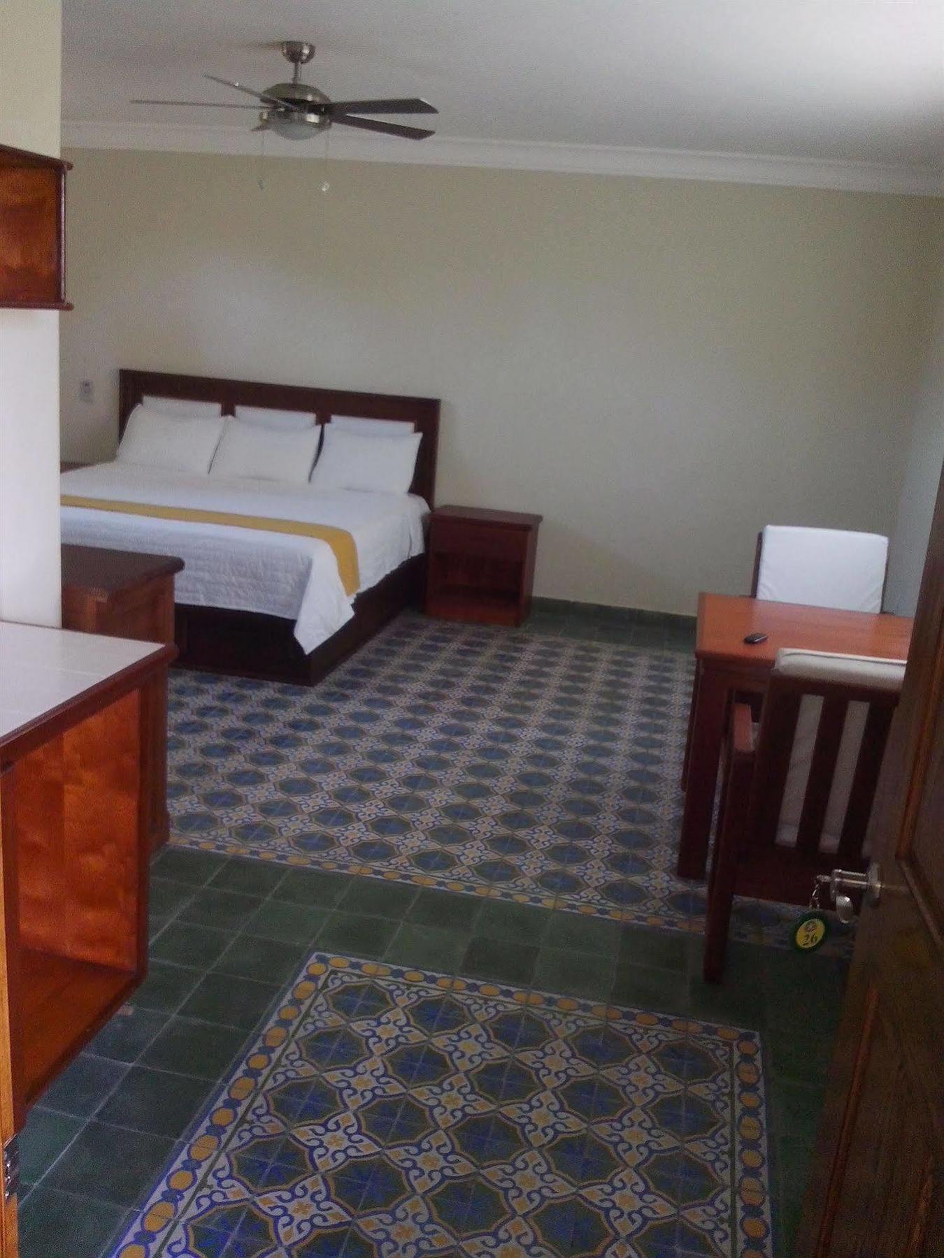 Hotel La Cretonne Les Cayes Zewnętrze zdjęcie